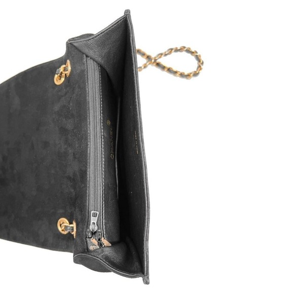 Chanel 90s Vintage Quilted Suede Flap Bag Black Gold Chain Shoulder Bag 1560XXX - Picture 10 of 13
